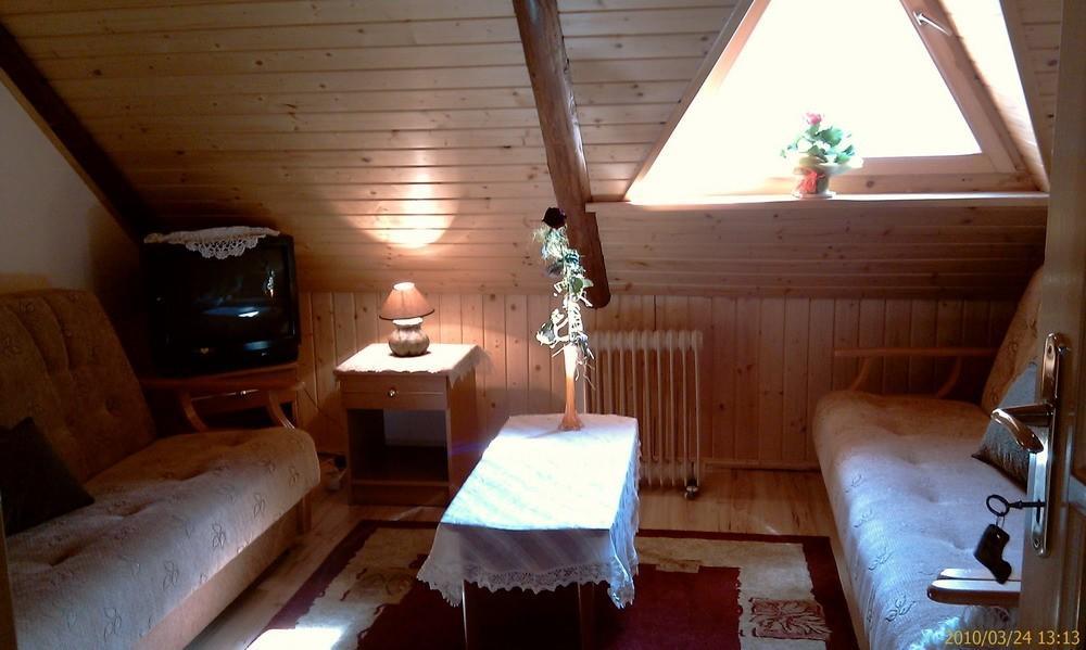 Goralska Czarcia Chata Pod Jalowcem Stryszawa Exterior foto