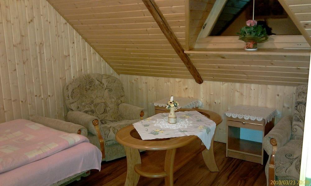 Goralska Czarcia Chata Pod Jalowcem Stryszawa Exterior foto